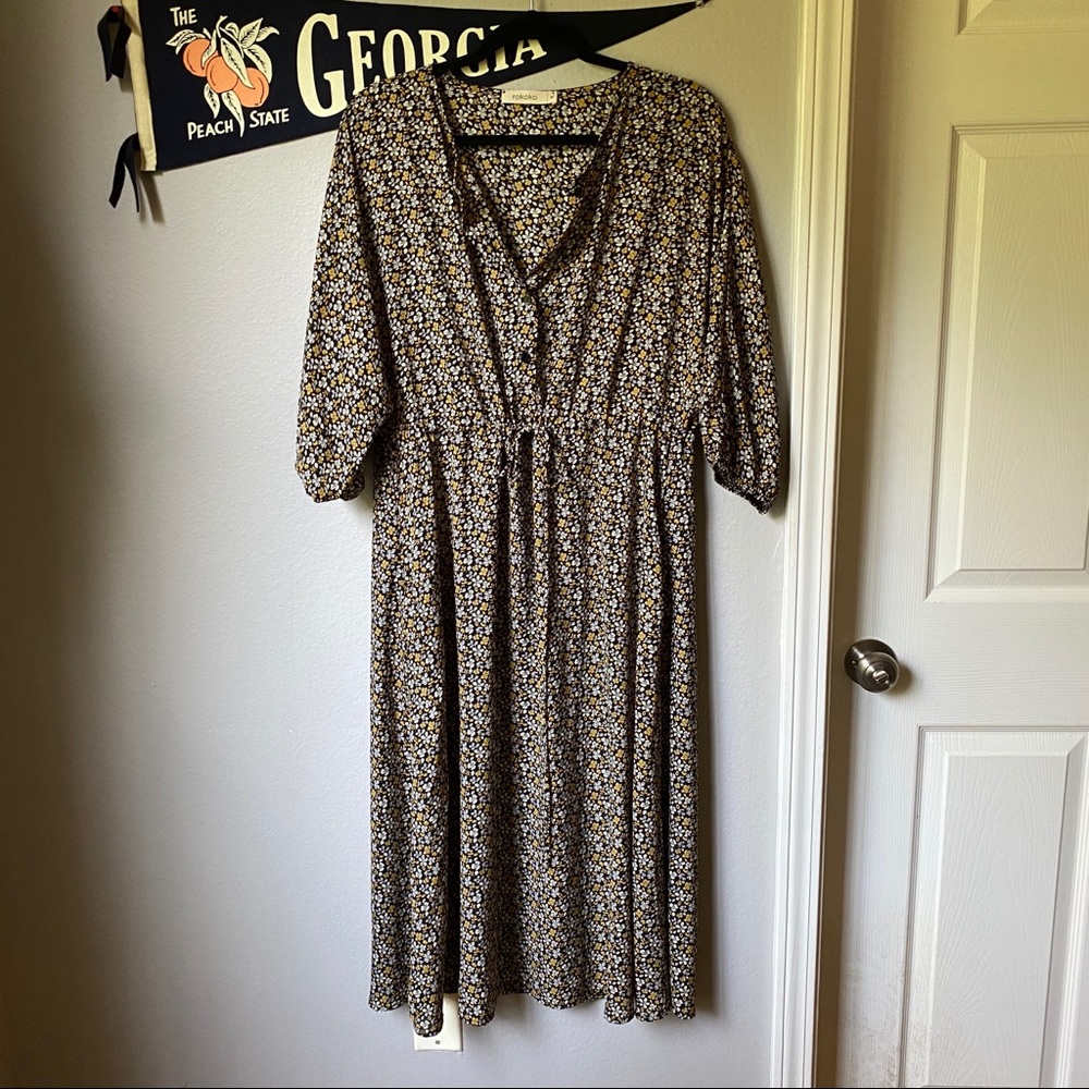 EUC Floral Midi